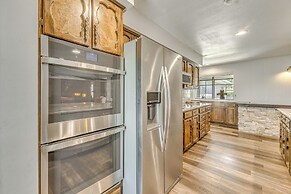 Ruidoso Home w/ Hot Tub & Sierra Blanca Views