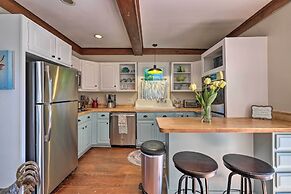 Bright Lake Winnipesaukee Home - Walk to Town