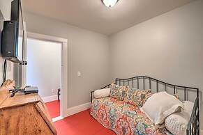 Bright Lake Winnipesaukee Home - Walk to Town