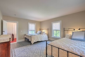 Bright Lake Winnipesaukee Home - Walk to Town