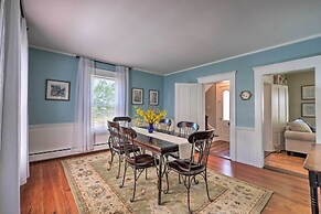 Bright Lake Winnipesaukee Home - Walk to Town