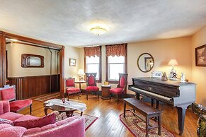 Victorian Home w/ Porch: 6 Mi to Hickory Run Park!