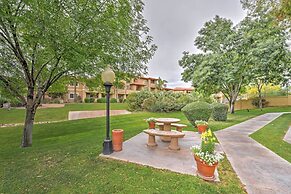 14 Mi to Dtwn: Phoenix Condo w/ Balcony & Spa!