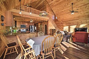 Cabin w/ Mtn View, 4 Mi to Massanutten Resort