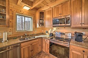 Cabin w/ Mtn View, 4 Mi to Massanutten Resort