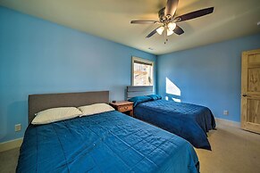 Cabin w/ Mtn View, 4 Mi to Massanutten Resort