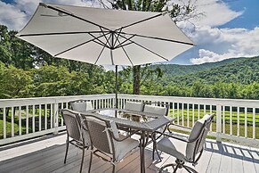 Candler Cabin w/ Deck & Mount Pisgah Views!
