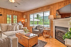 Candler Cabin w/ Deck & Mount Pisgah Views!
