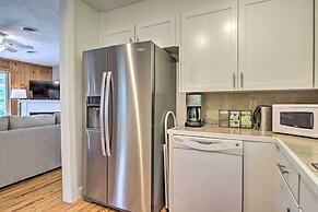 Candler Cabin w/ Deck & Mount Pisgah Views!