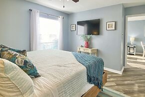 Resort-style Corpus Christi Condo w/ Ocean View!