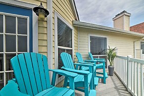 Resort-style Corpus Christi Condo w/ Ocean View!