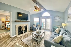 Resort-style Corpus Christi Condo w/ Ocean View!