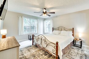 Cozy Kissimmee Condo Rental: 6 Mi to Disney World