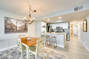 Cozy Kissimmee Condo Rental: 6 Mi to Disney World