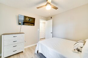 Cozy Kissimmee Condo Rental: 6 Mi to Disney World