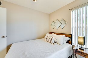 Cozy Kissimmee Condo Rental: 6 Mi to Disney World