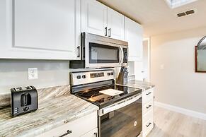 Cozy Kissimmee Condo Rental: 6 Mi to Disney World