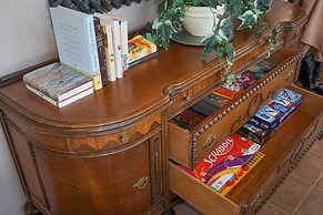 Quiet Fairplay Cabin w/ Rocky Mountain Views!