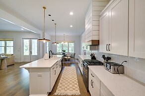 Clemson Home Near Memorial Stadium, Lake Hartwell!