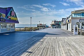 Gulf Coast Cottage - Walk to Beach & Boardwalk!