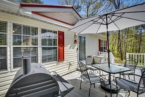 Secluded Hayesville Cabin Rental w/ Deck & Grill!