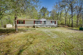 Secluded Hayesville Cabin Rental w/ Deck & Grill!