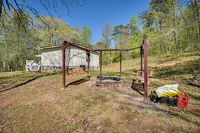 Secluded Hayesville Cabin Rental w/ Deck & Grill!