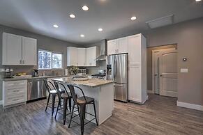 Modern Cabin in the Woods - 10 Miles to Flagstaff!