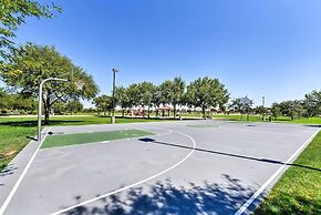 Spacious Litchfield Park Home w/ Yard, Heated Pool