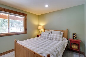 Rustic Mountain Sanctuary on 2 Acres w/ Deck!