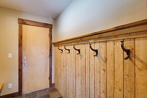 Rustic Mountain Sanctuary on 2 Acres w/ Deck!