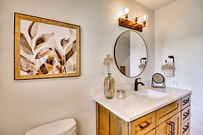 Cotter Home w/ Direct Access to White River!