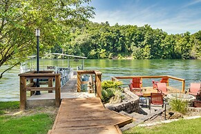 Cotter Home w/ Direct Access to White River!