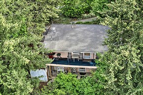 'honeysuckle on Hayden' Lakefront Home w/ Dock!