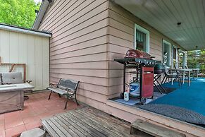 'honeysuckle on Hayden' Lakefront Home w/ Dock!