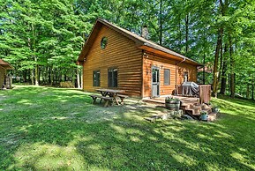 Trout Lake Cabin w/ Private Dock, Kayaks & Loft!