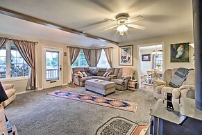 Updated Coos Bay Home ~ 2 Mi to Pacific Ocean