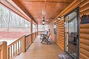Cozy Hayesville Retreat w/ Deck & Mtn Views!