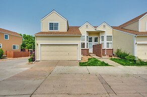 13 Mi to Dtwn Denver: Arvada Townhome w/ Deck