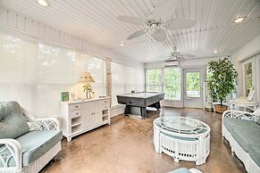 Kentucky Lake House With a Great Outdoor Space!