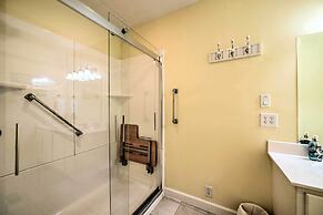 Kentucky Lake House With a Great Outdoor Space!