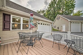 Kentucky Lake House With a Great Outdoor Space!