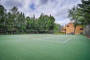 Pet-friendly Harbor Springs Home: Hot Tub + Pool!