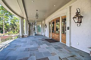 Walk to Pier & Golf: Heart of Harbour Town Condo