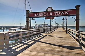 Walk to Pier & Golf: Heart of Harbour Town Condo