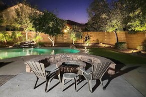 Beautiful Backyard: Comfortable Phoenix Getaway!
