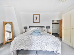 2 Pigsfoot Cottages