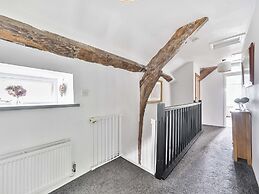 2 Pigsfoot Cottages