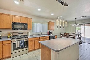 Phoenix Home w/ Patio, 2 Mi to State Farm Stadium