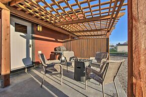 Updated Townhouse w/ Pergola, Walk to Downtown!